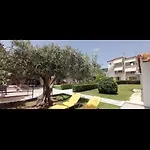 Makris