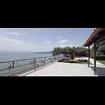 Makris Апарт-отель Gialtra