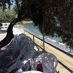 Апарт-отель Makris