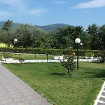 Makris * Gialtra
