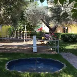 Makris Апарт-отель *