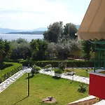 Апарт-отель Makris