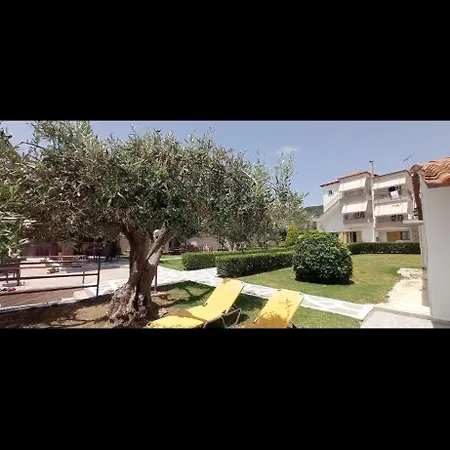 Makris
