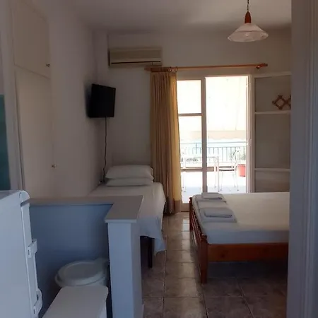 Aparthotel Makris Gialtra