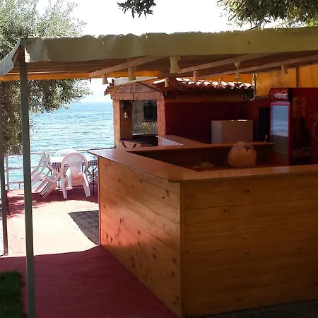 Aparthotel Makris Gialtra