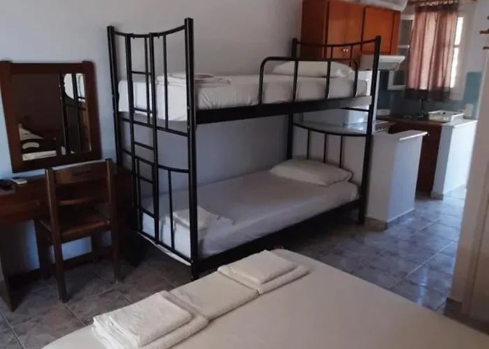 Apart-hotel Makris *