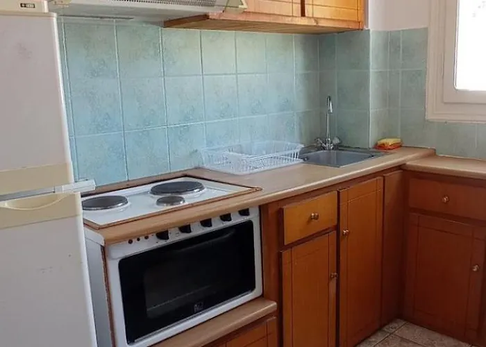 Apart-hotel Makris *