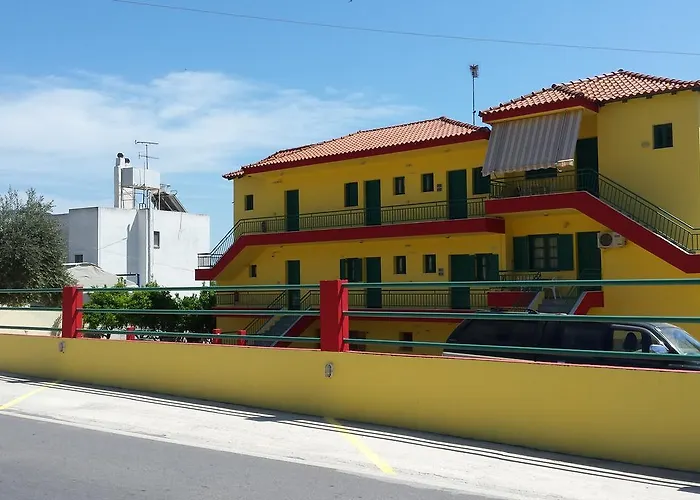 Apart-hotel Makris Gialtra